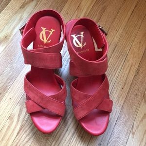 Vince Camuto Signature Wedge Sandal Sz 7.5